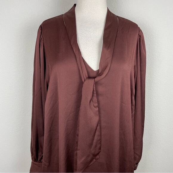 City Chic Brown Long Sleeve Mara Shift NWT Dress Mocha Large - Picture 2 of 10
